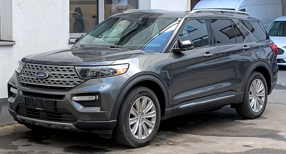 Photo: Alexander Migl, CC BY-SA 4.0 2020 Ford Explorer
